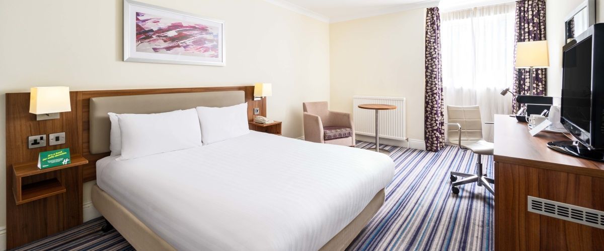 Bedrooms Leeds W